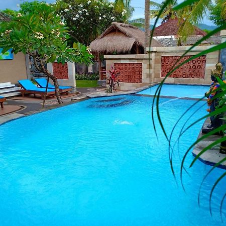 Bed and Breakfast Menjangan View Banyuwedang Exterior foto