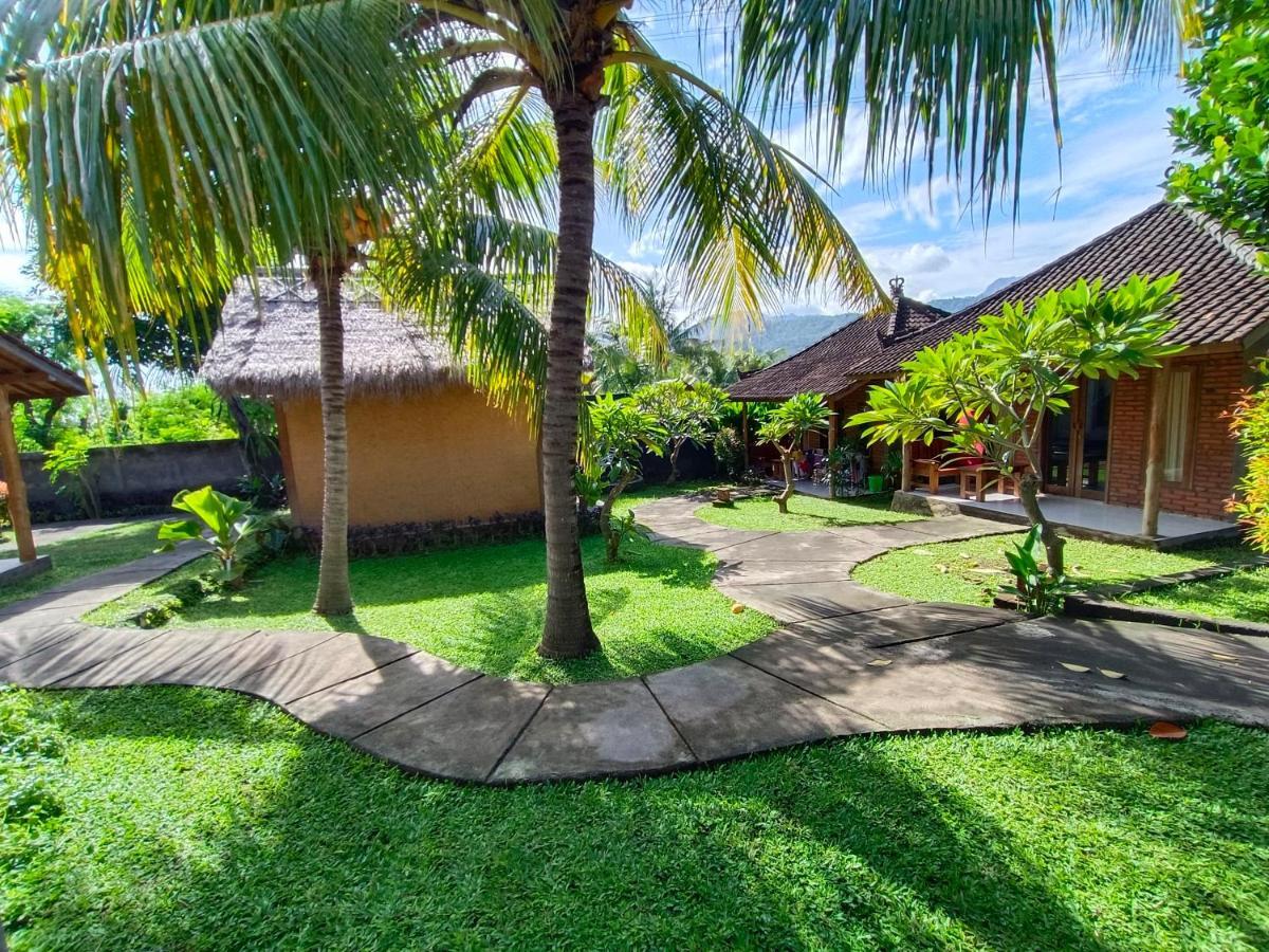 Bed and Breakfast Menjangan View Banyuwedang Exterior foto