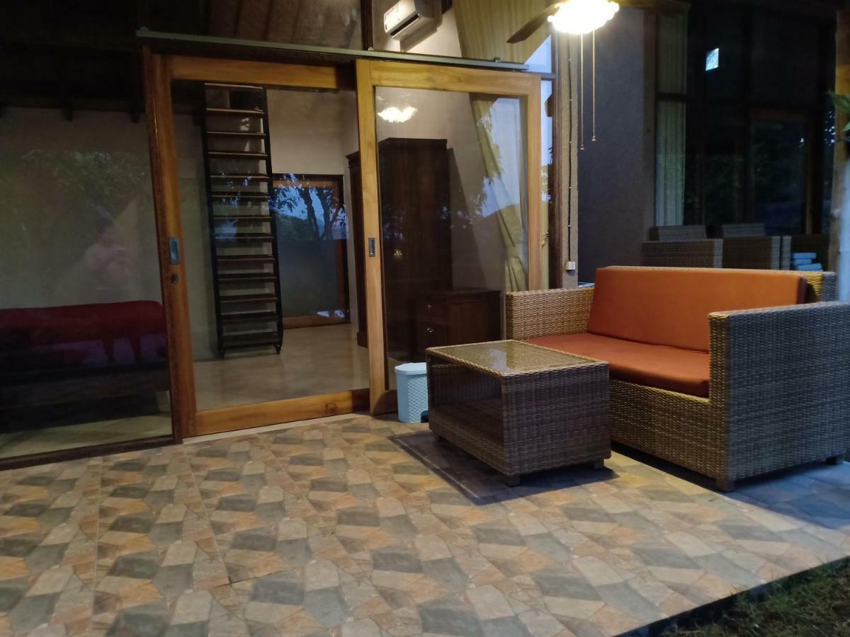 Bed and Breakfast Menjangan View Banyuwedang Exterior foto